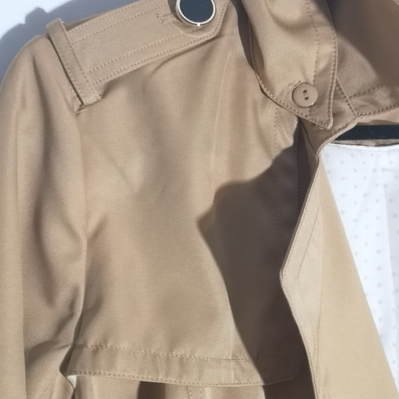 MOMO Maternity 3/4 Trench Coat, Like-New, Small - Picture 6 of 6